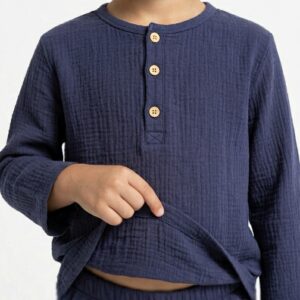 Erkek Çocuk Yakası Düğmeli Müslin Gömlek