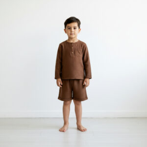 Erkek Çocuk Boyundan Düğmeli Müslin Gömlek & Şort Takımı