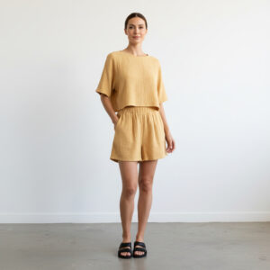 Kadın Yarım Kollu Müslin Tişört & Şort Takımı