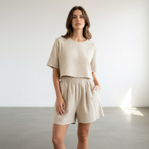 Kadın Yarım Kollu Müslin Tişört & Şort Takımı