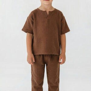 Erkek Çocuk V Yaka Müslin Tişört & Dar Paça Pantolon Takımı