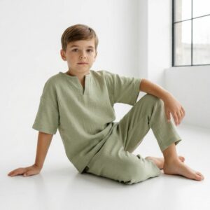 Erkek Çocuk V Yaka Müslin Tişört