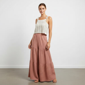 Kadın Dantel Örgü Bluz & Pileli Müslin Pantolon Takımı