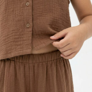 Kız Çocuk Müslin Yelek ve Pile Detaylı Müslin Pantolon Takımı