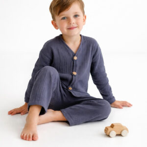 Erkek Çocuk İri Düğmeli Müslin Gömlek & Dar Paça Pantolon Takımı