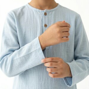 Erkek Çocuk Yakası Düğmeli Müslin Gömlek