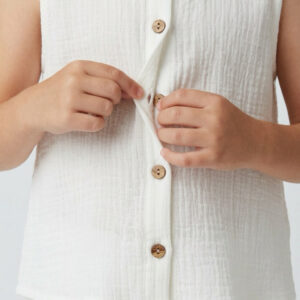 Kız Çocuk Sıfır Kollu Müslin Gömlek & Pileli Pantolon Takımı