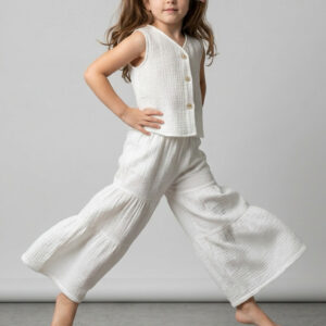 Kız Çocuk Müslin Yelek ve Pile Detaylı Müslin Pantolon Takımı